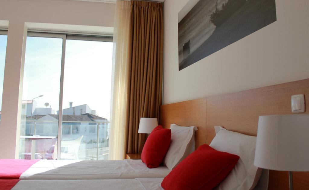Casa Praia Mar Salema Habitación foto